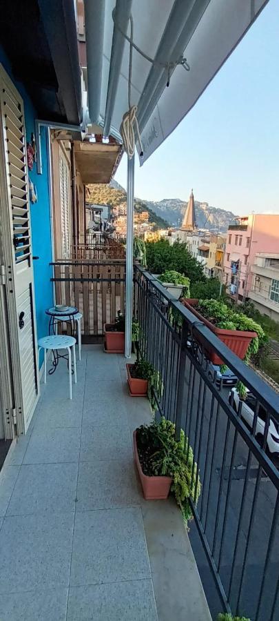 Sabrina'S House Apartamento Giardini Naxos Exterior foto